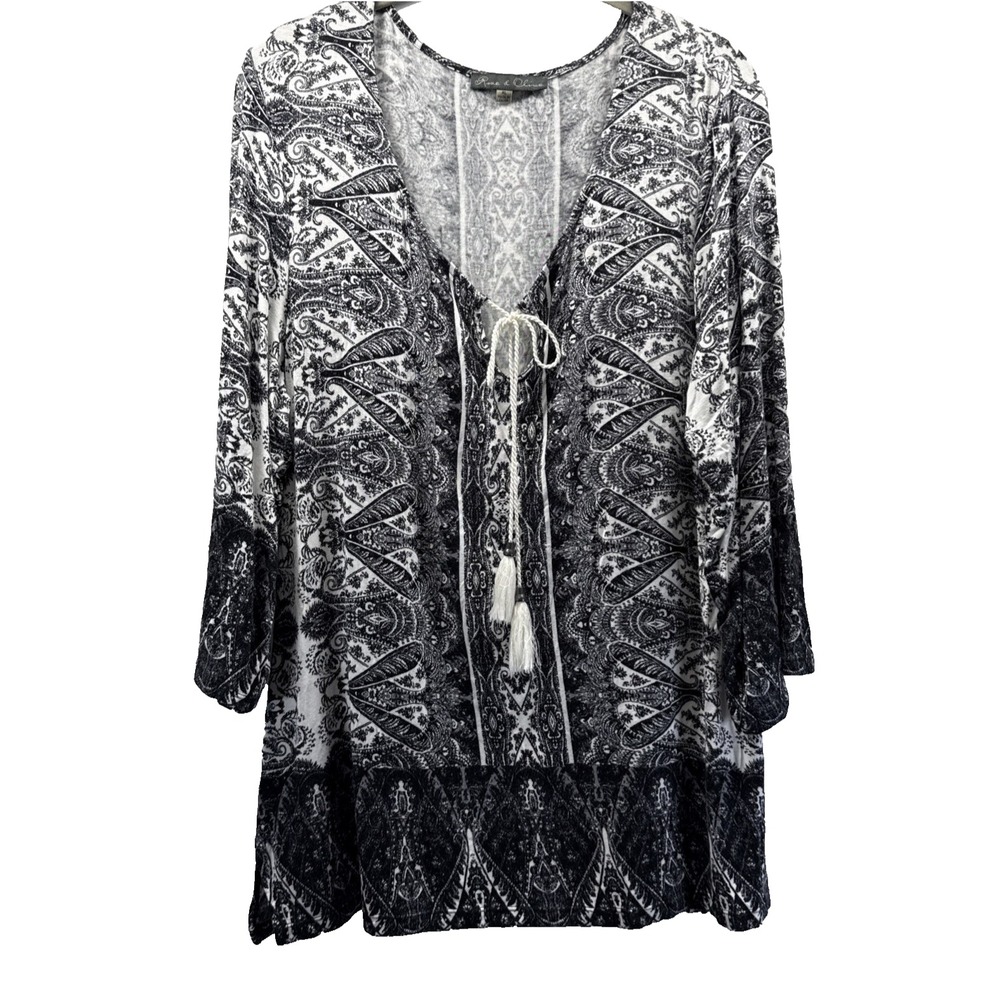 Rose & Olive Women's Top Size XL Black White Tasseled Bohemian Tunic Pullover